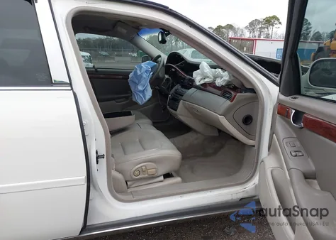 2003 Cadillac Deville Standard z USA, uszkodzony, nr VIN 1G6KD54Y83U258812